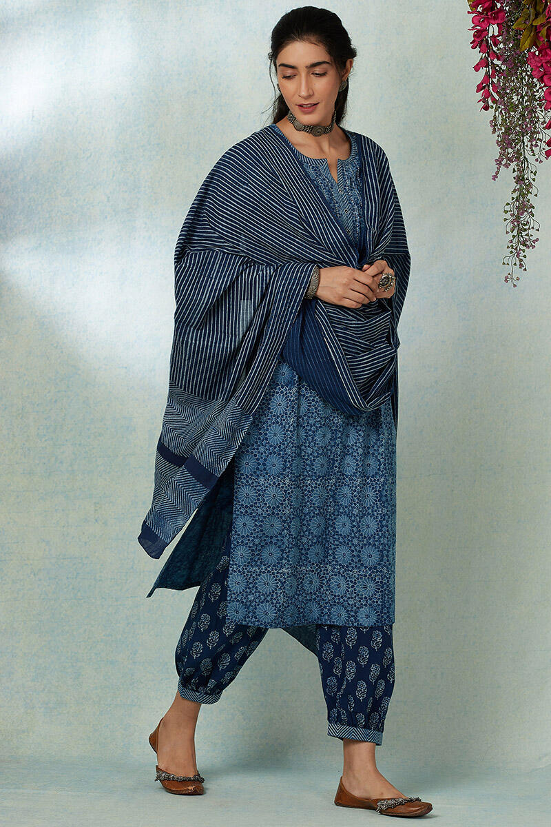 Nurtaj Nuzakat Indigo Dupatta
