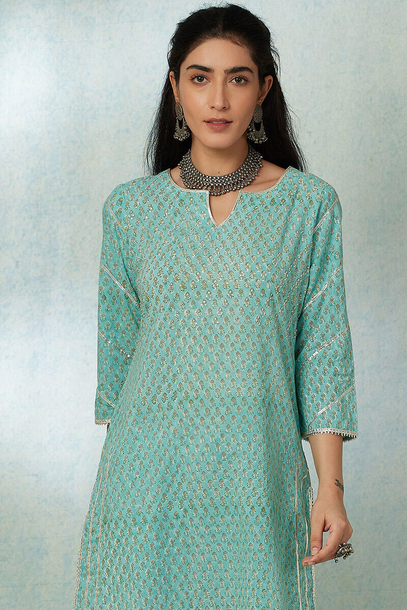 Nusrat Jahan Amaira Gota Kurta