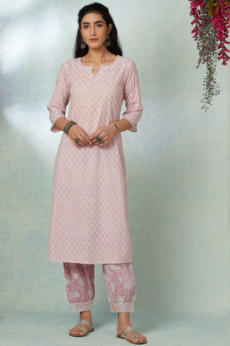 Nusrat Jahan Saira Gota Kurta