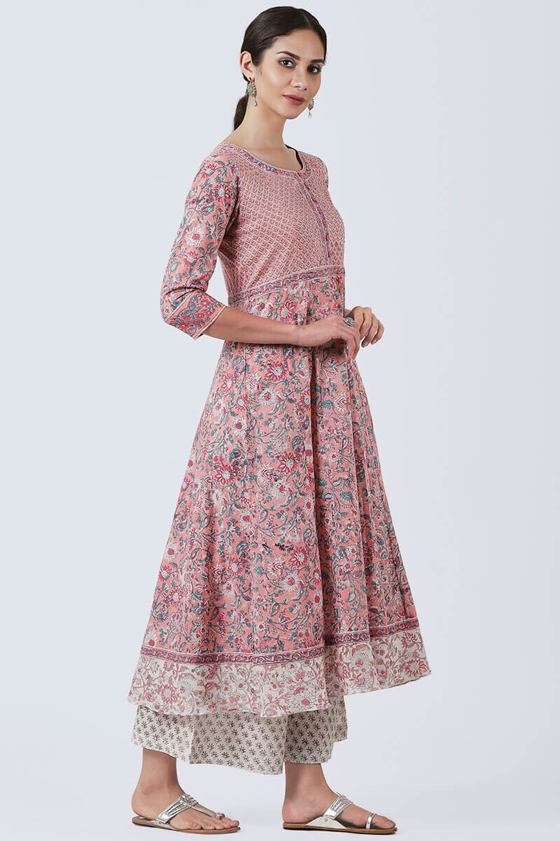 Pardeiza Nazma Kurta