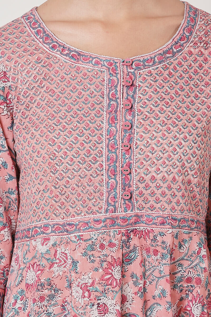 Pardeiza Nazma Kurta