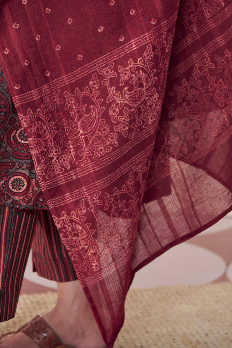 Sehra Nizam Bandhej Dupatta