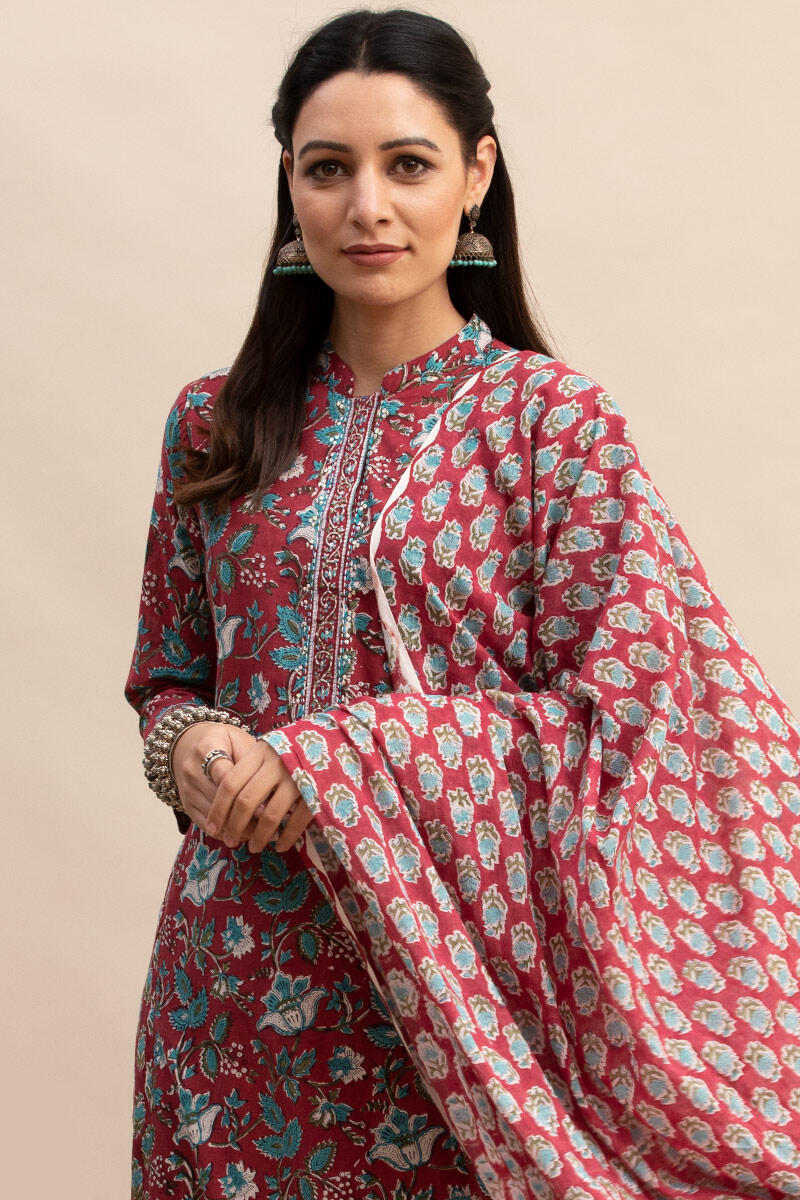 Roz Meher Aaria Kurta