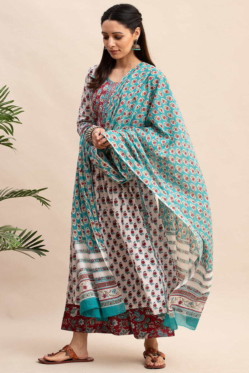 Roz Meher Ruksaar Kurta