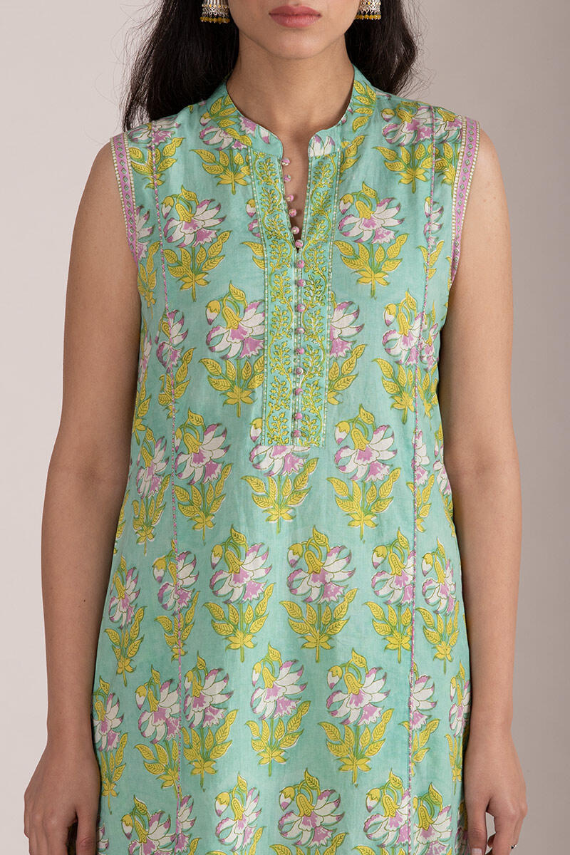 Roz Meher Sarah Kurta