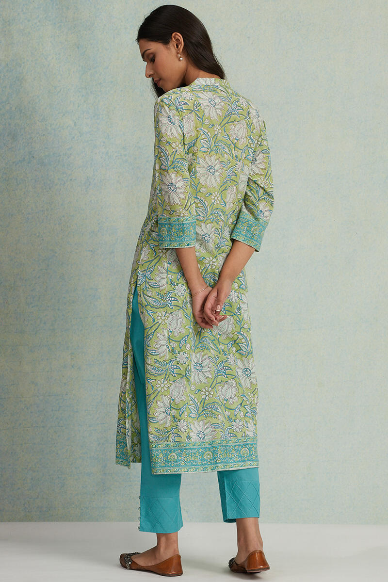 Roz Meher Shaima Kurta