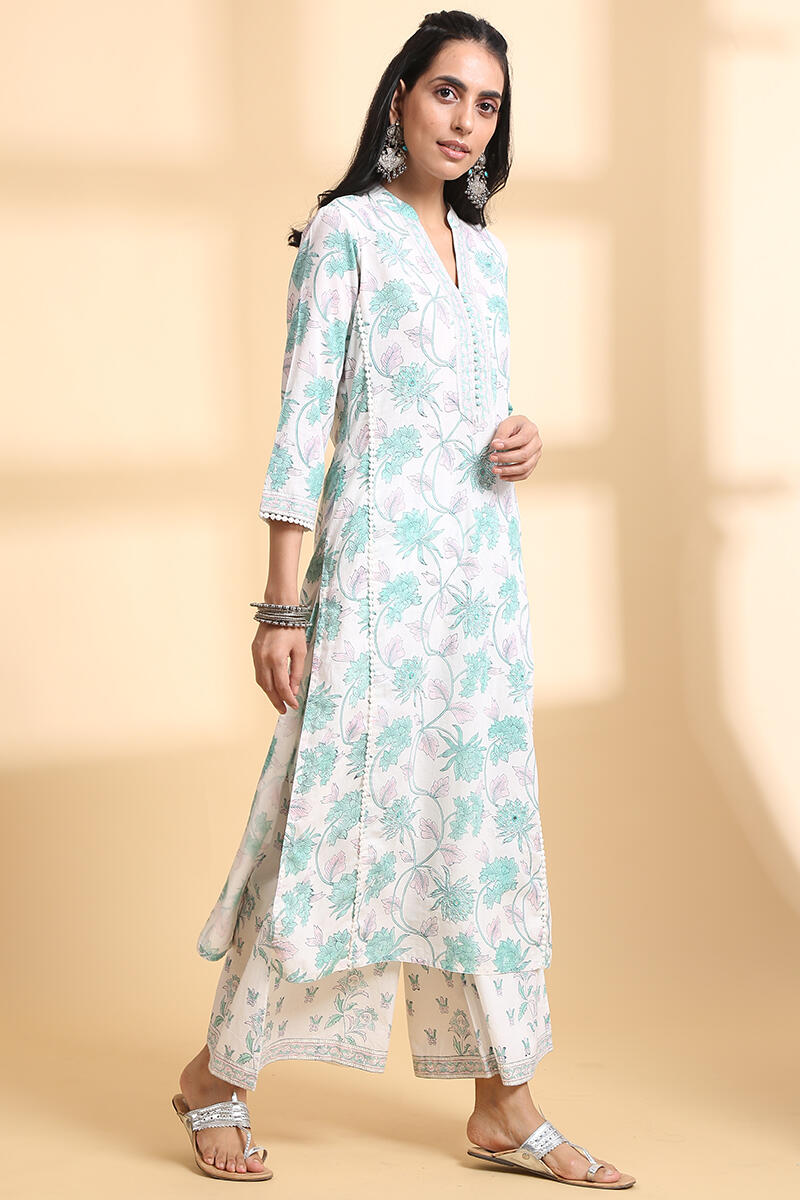 Roz Meher Zohra Kurta