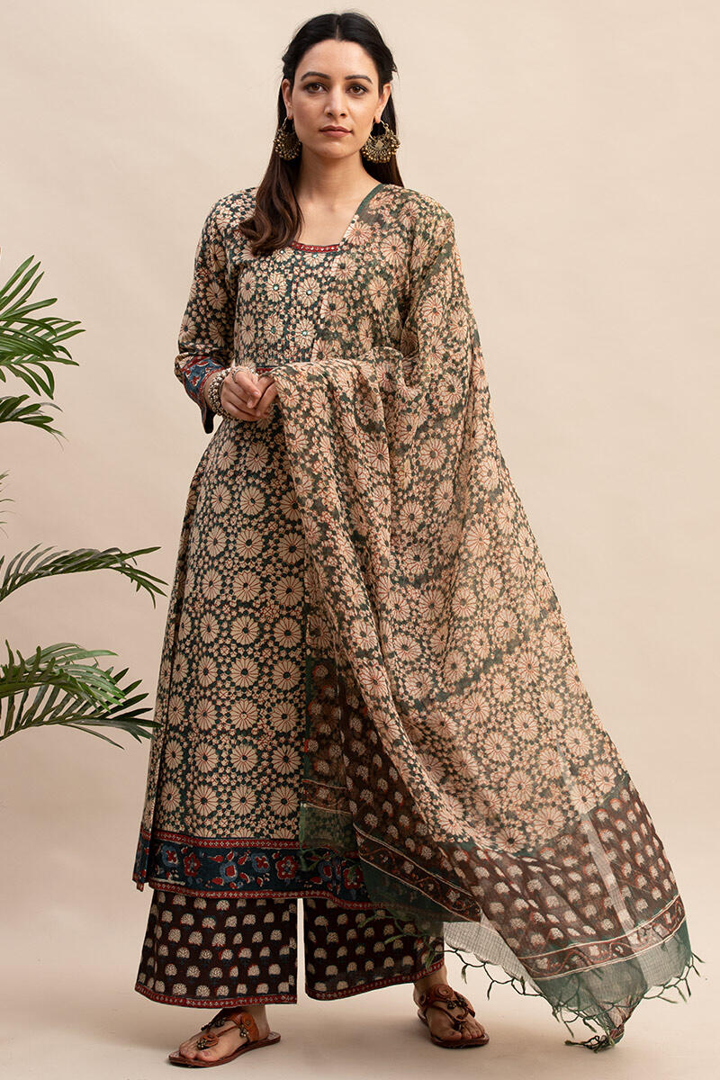 Sehra Mehreen Kurta