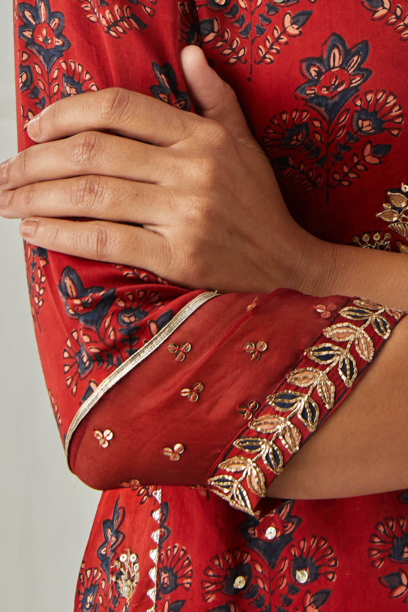 Zubeida Jahanzeb Ajrak Modal Kurta
