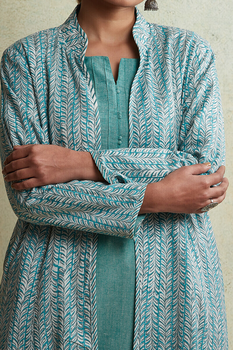 Zahabiya Zinat Reversible Handloom Jacket