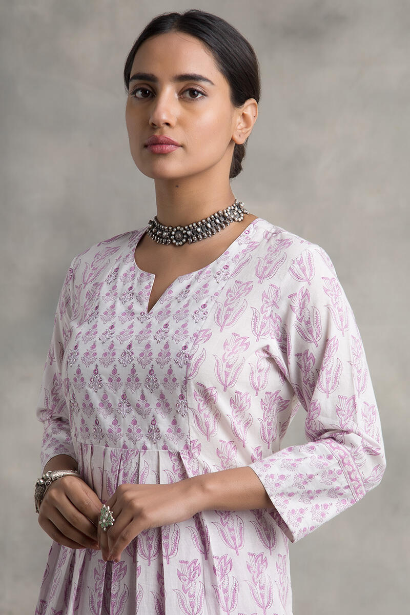 Gauhar Shazia Kurta