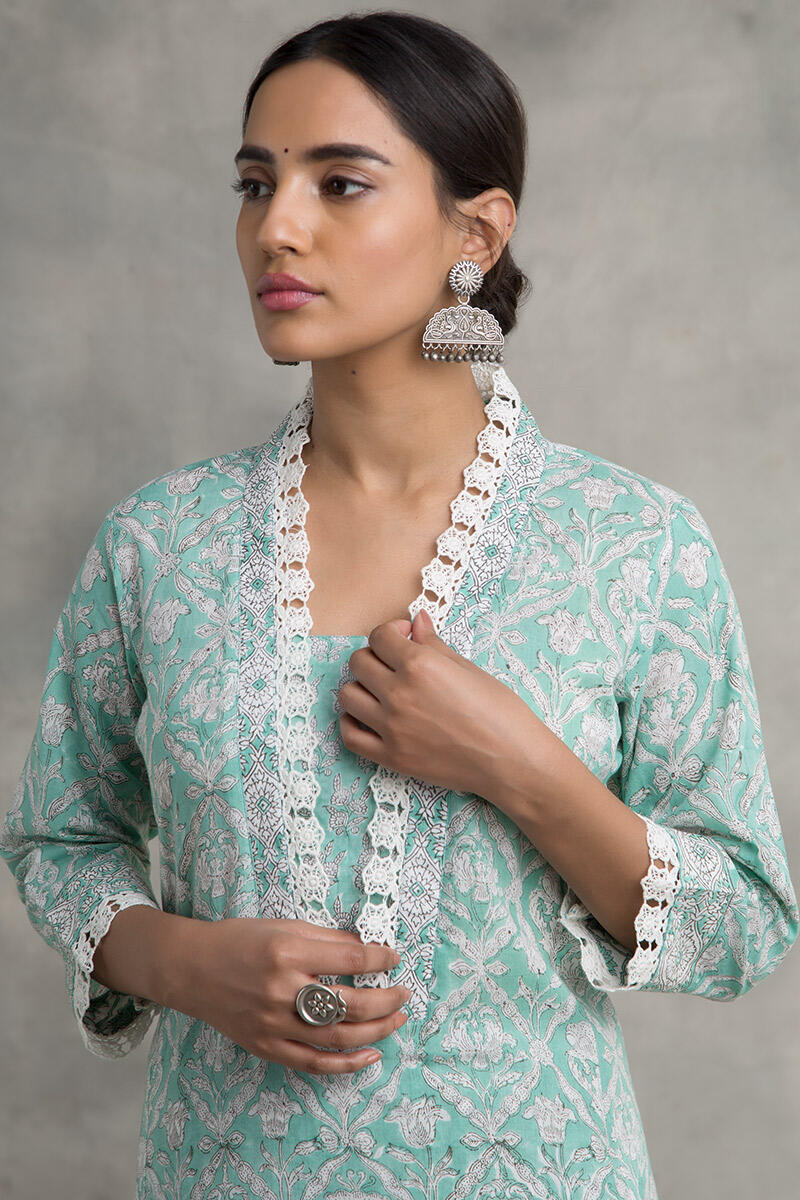 Gauhar Aaliyah Kurta