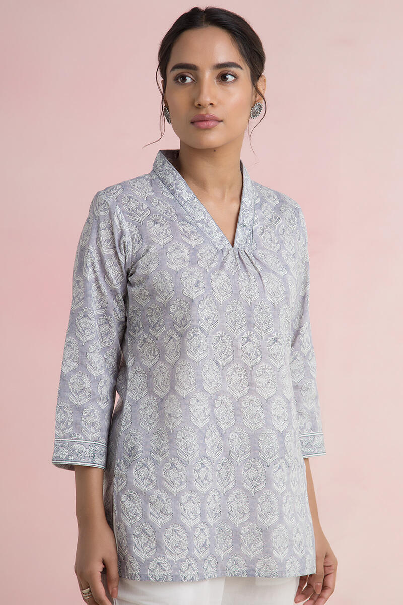 Gauhar Safiya Top