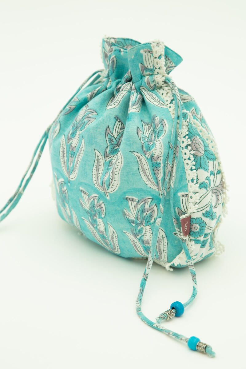 Gauhar Nahiza Potli Bag