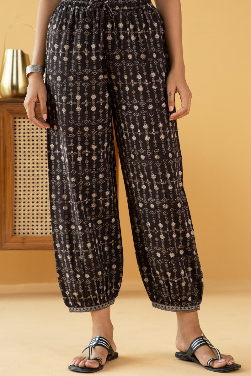 Sehra Farhat Izhaar Pants