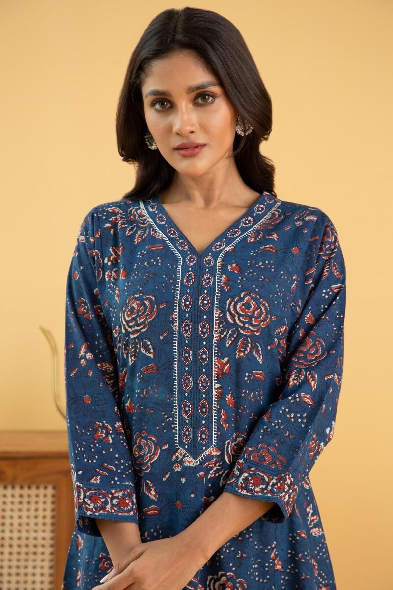 Sehra Roheen Kurta