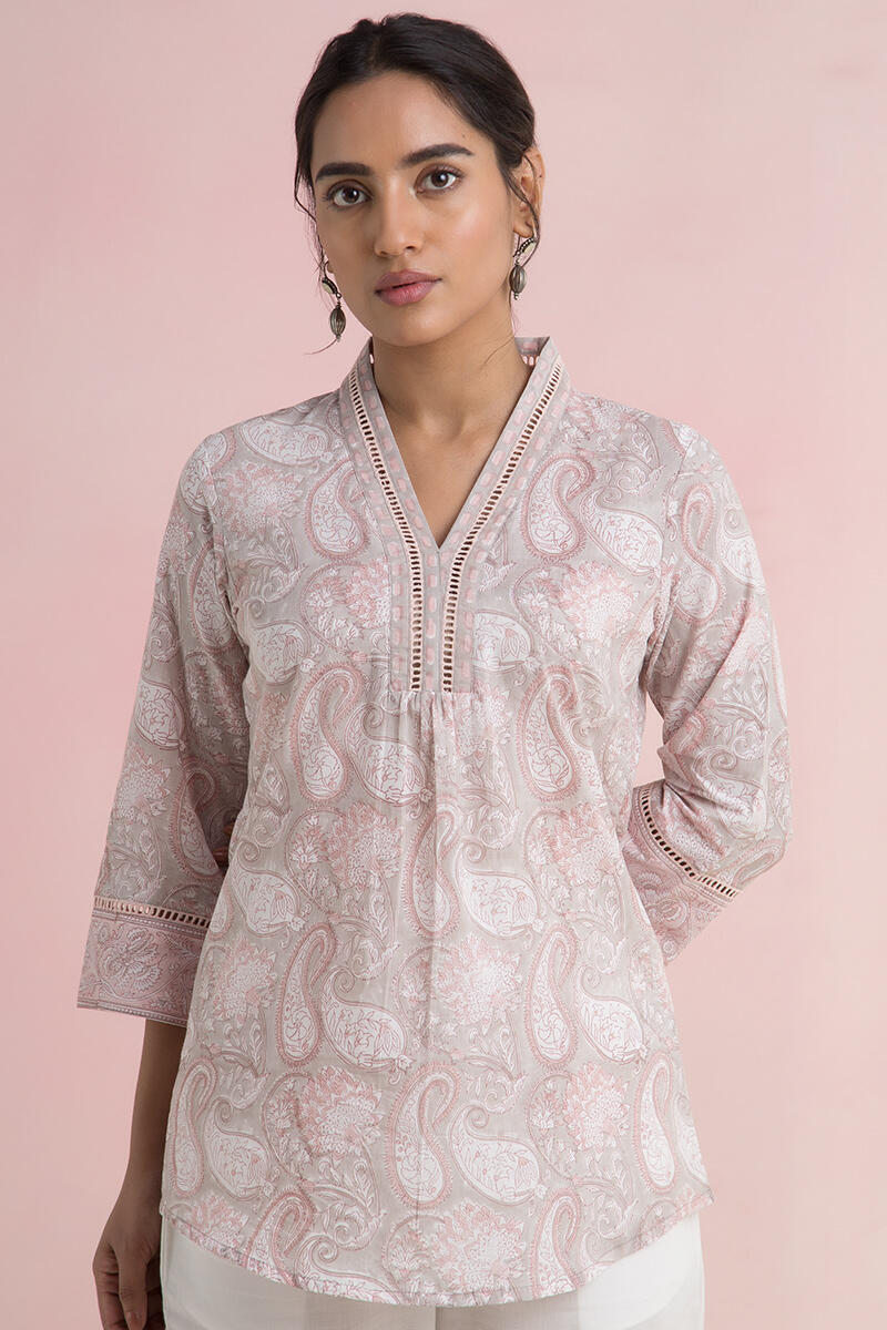 Gauhar Maira Top