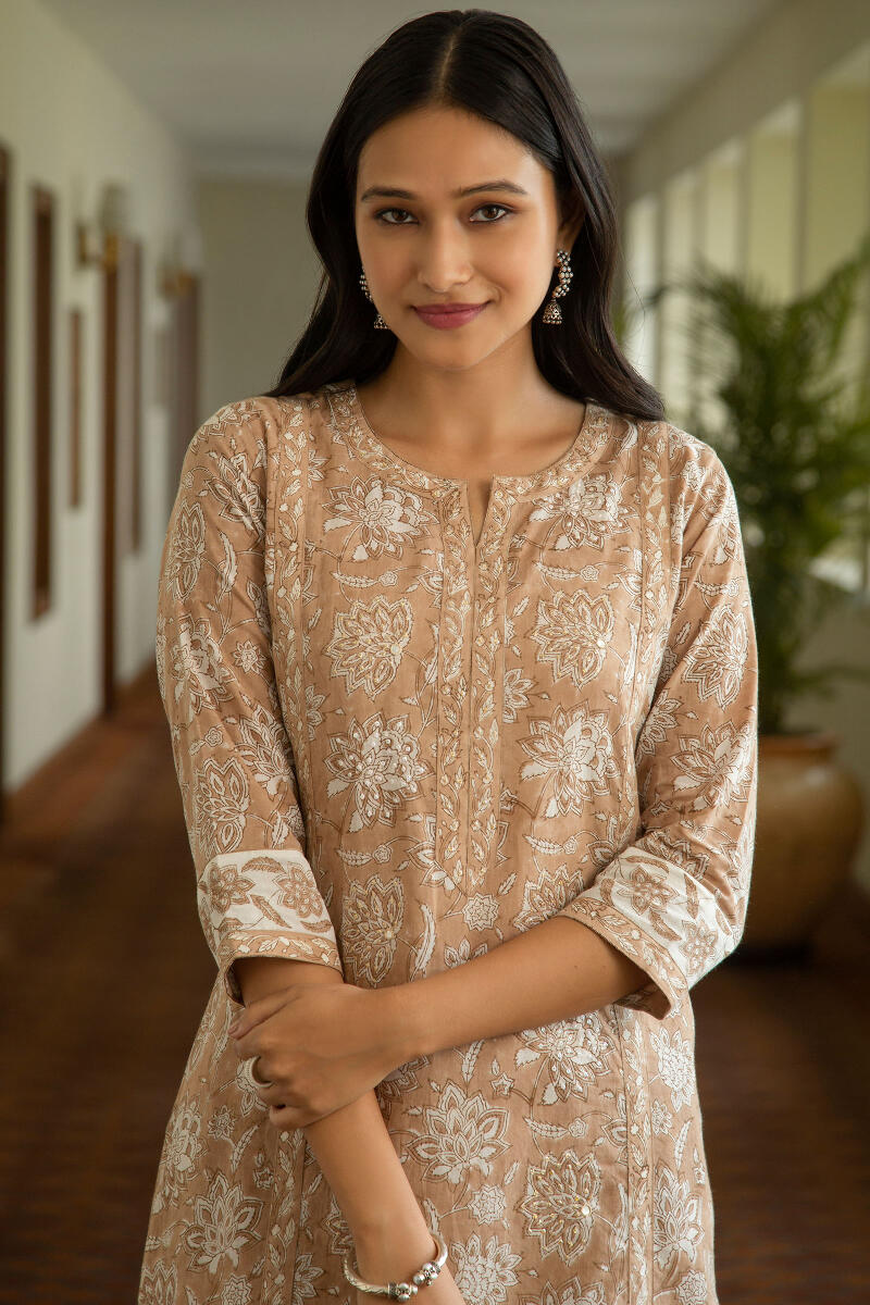 Gauhar Sanam Kurta