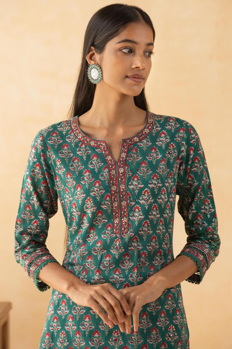 Zahira Shezan Kurta