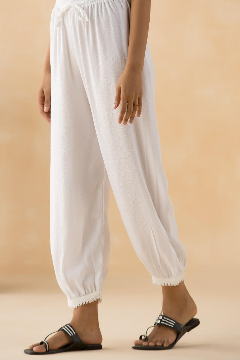 Roza Mehreen Izhaar Pants