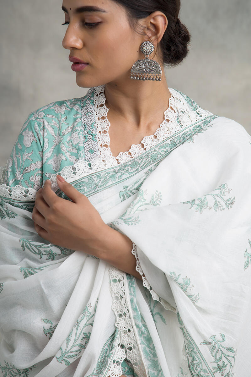 Gauhar Aaliyah Dupatta