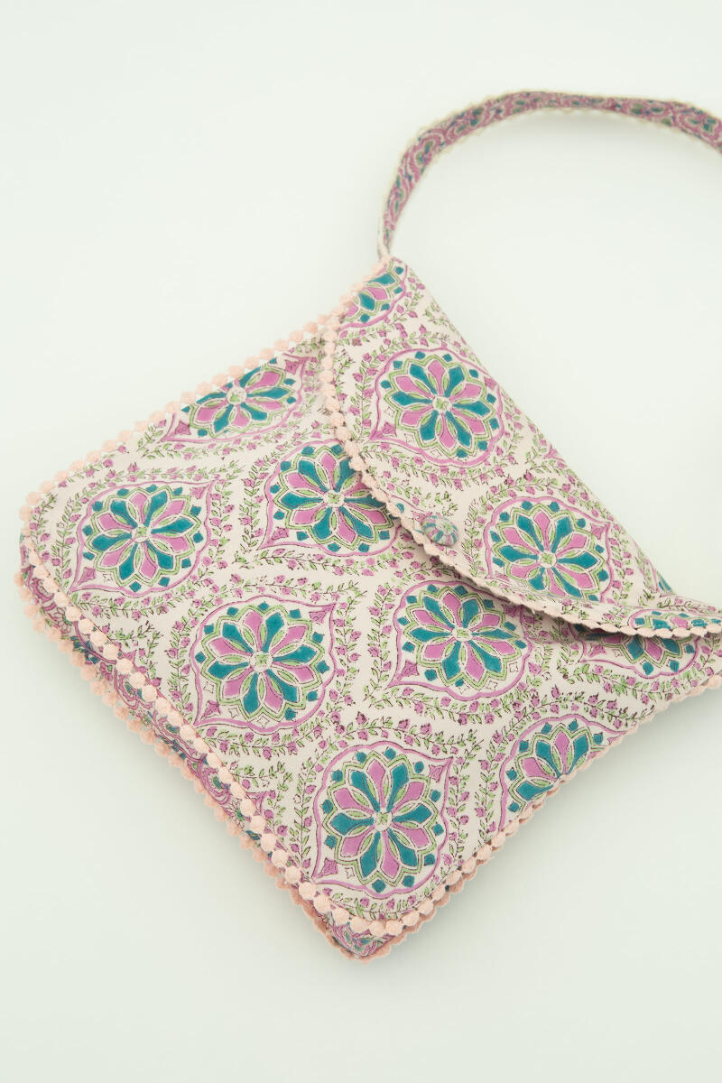Aashiyana Naaz Crossbody Bag