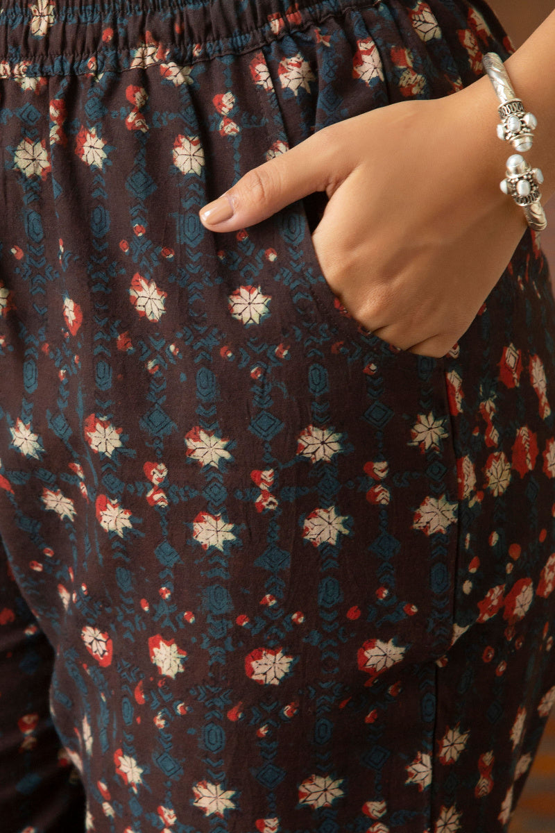 Sehra Gazal Bagru Narrow Pants