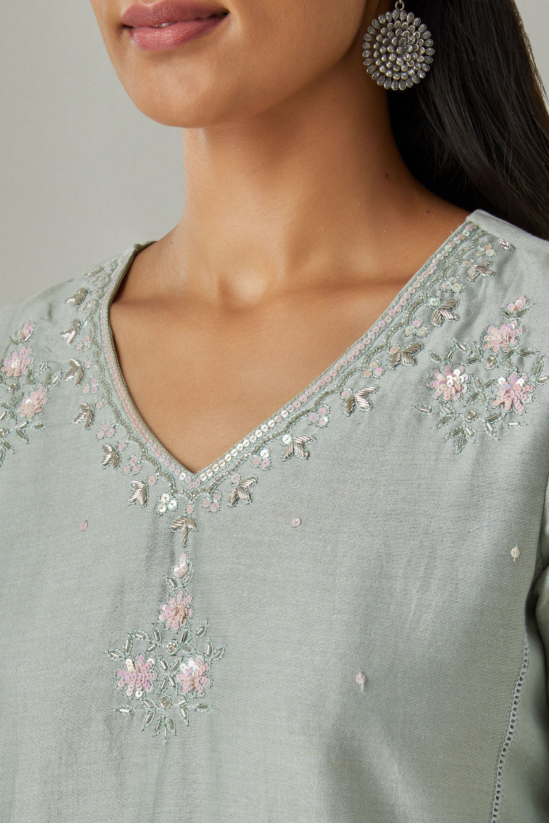 Zubeida Inaya Chanderi Kurta