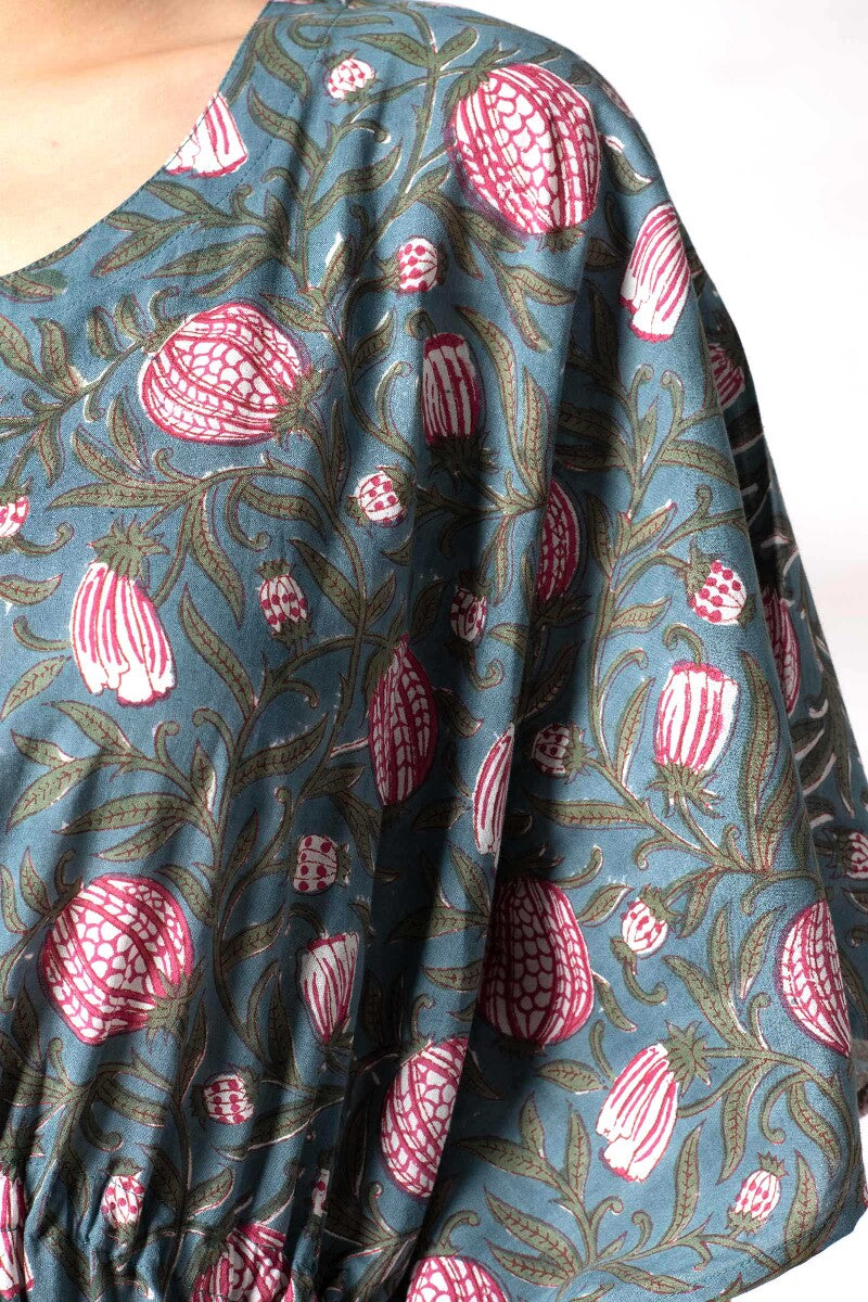 Gauhar Faizah Sanganeri Kaftan