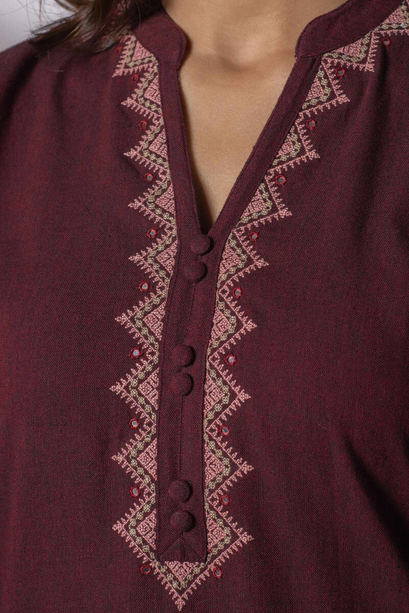 Naadirah Nahiza Handloom Kurta