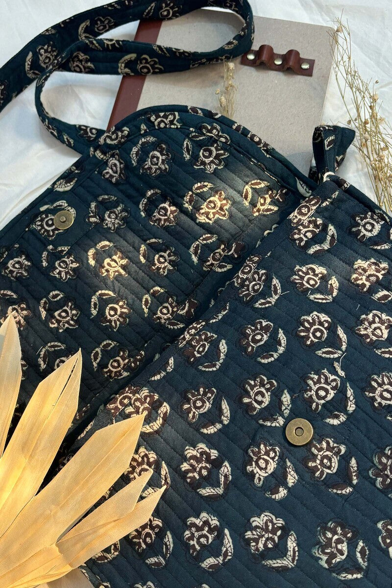 Roza Noor Crossbody Bag