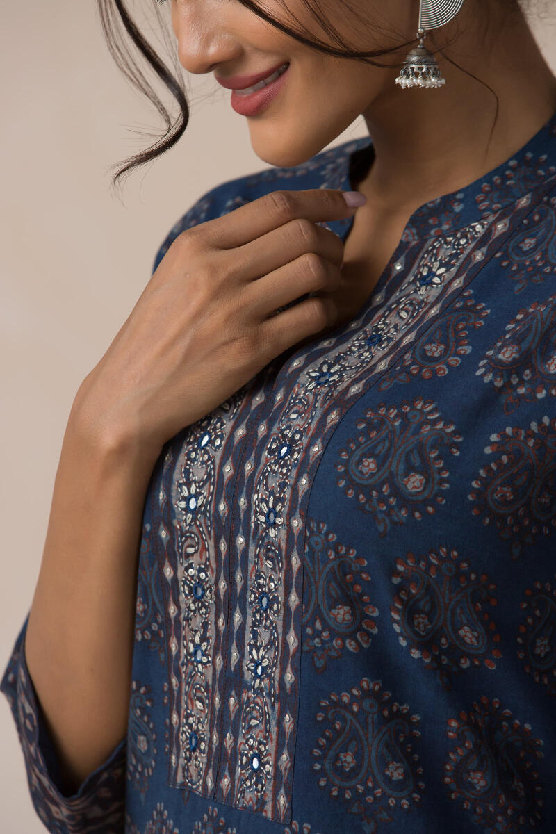 Sehra Faheema Kurta