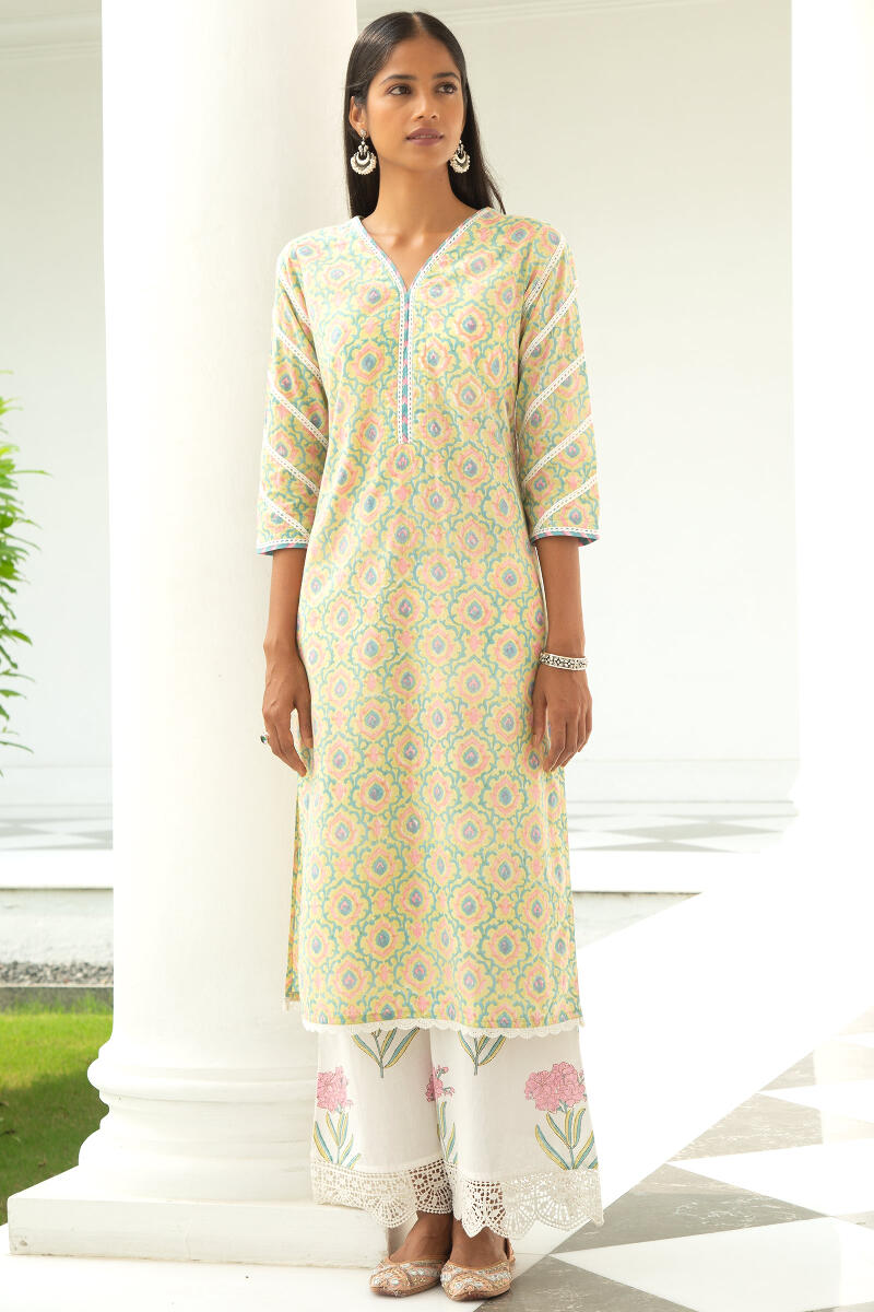 Anahita Meera Kurta