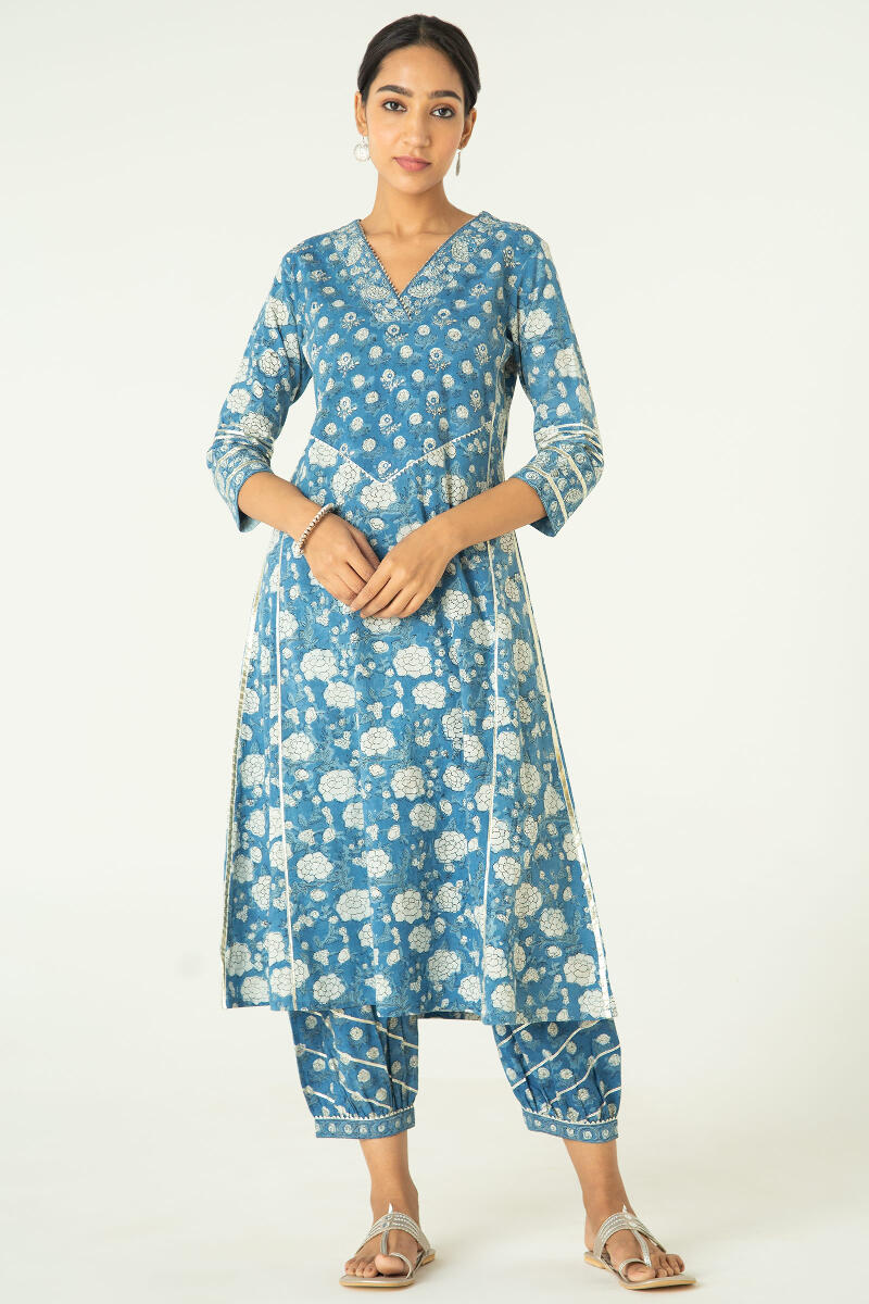 Noor Samrina Kurta