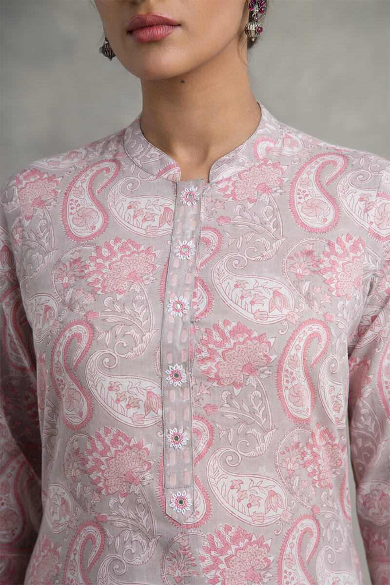 Gauhar Maira Kurta