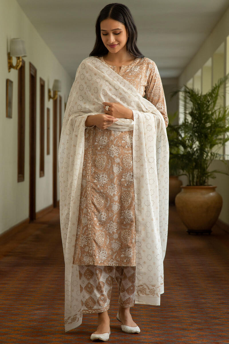 Gauhar Sanam Dupatta