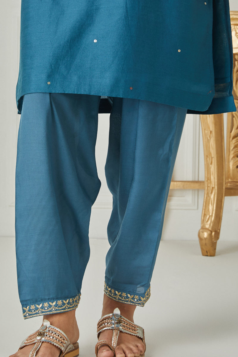 Zubeida Zeenat Modal Salwar