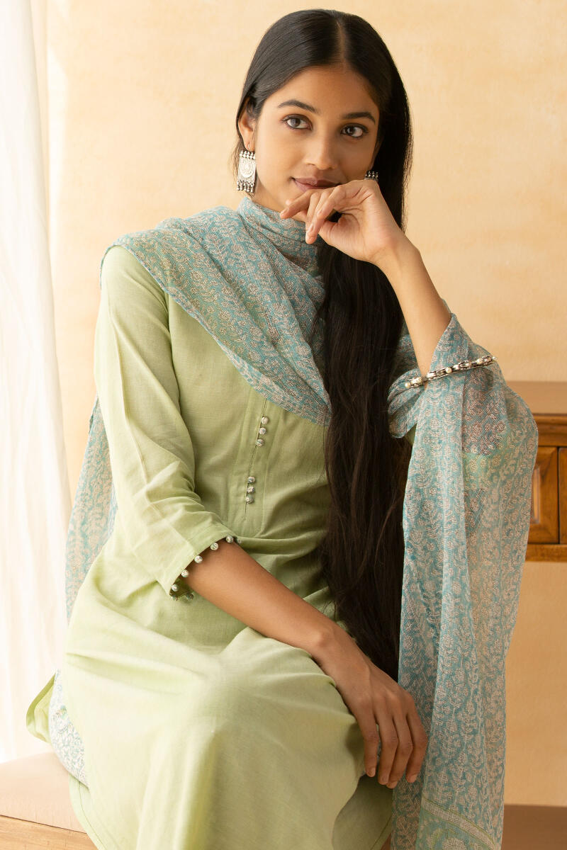 Gulbarg Nazmin Kota Dupatta