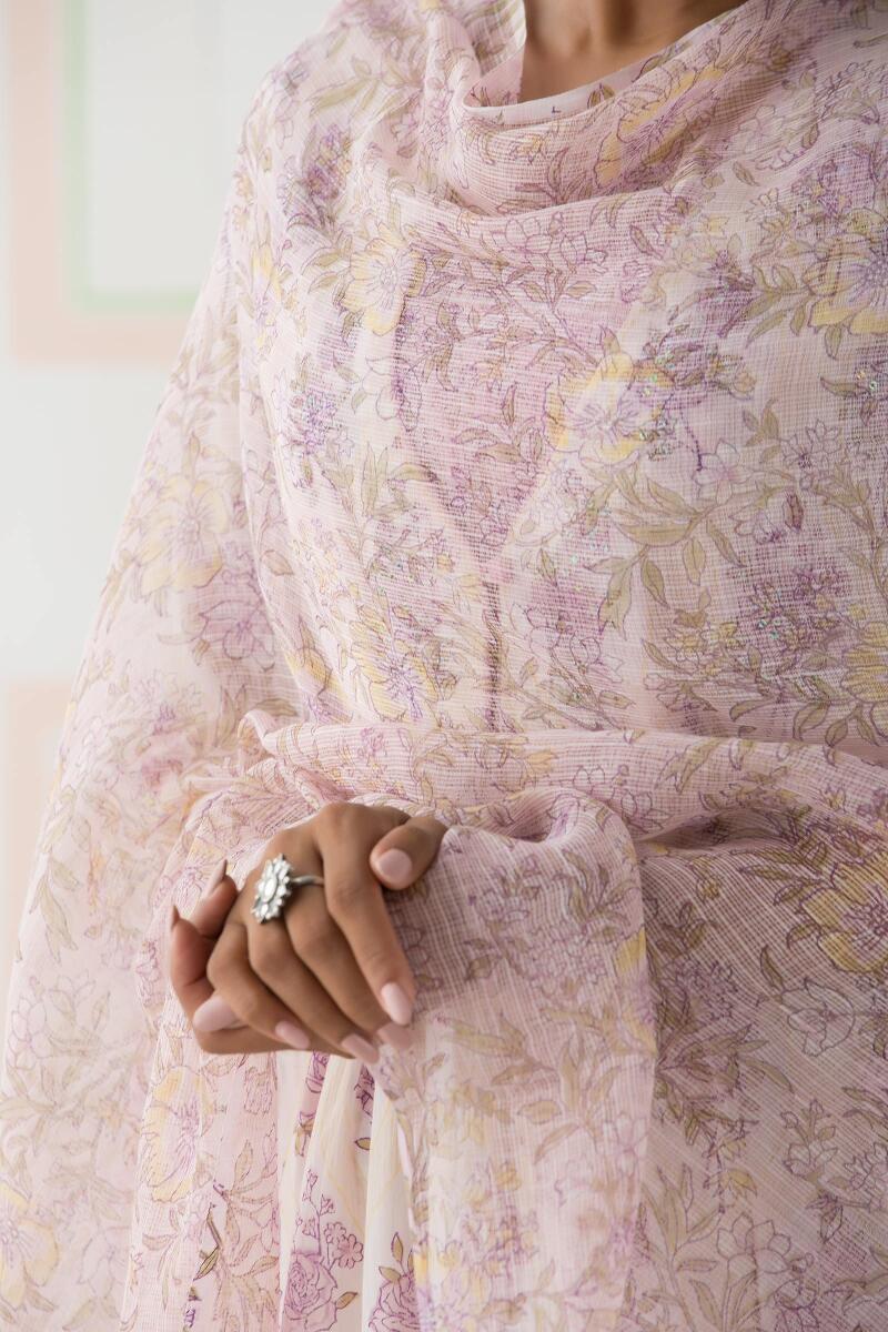 Gulbarg Nafia Kota Dupatta