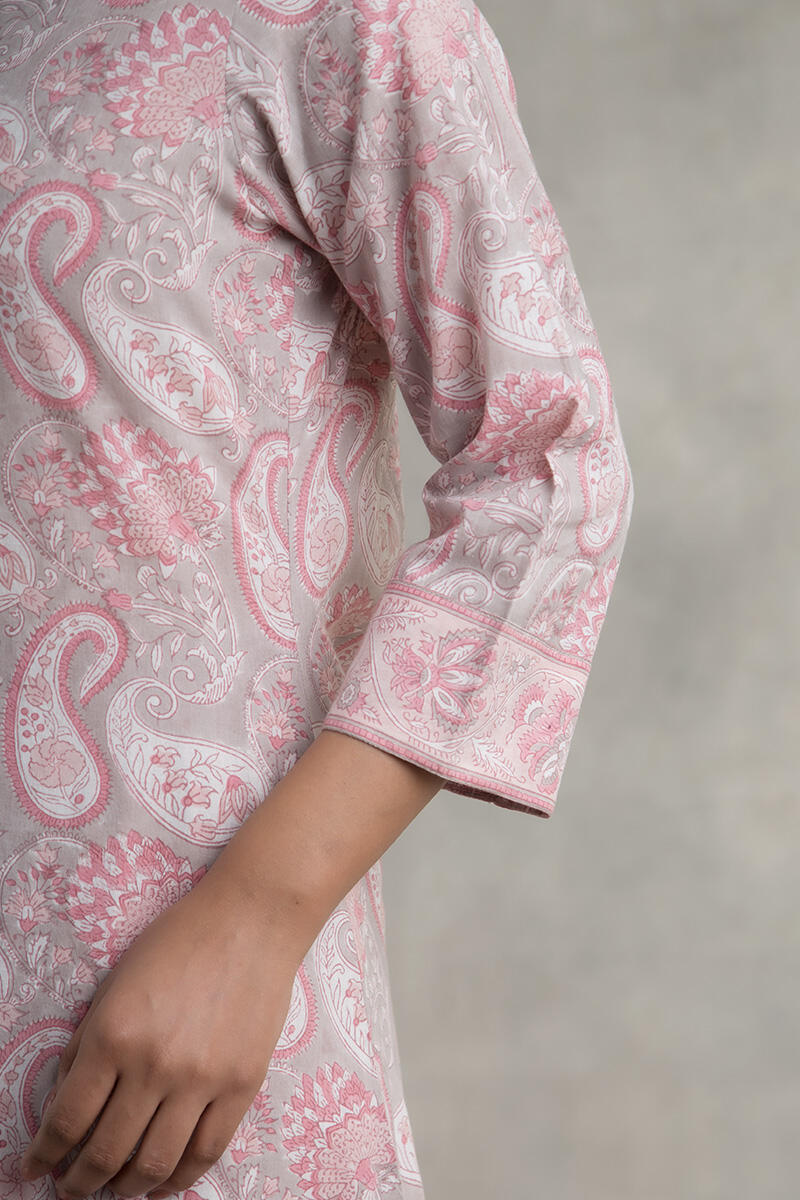 Gauhar Maira Kurta