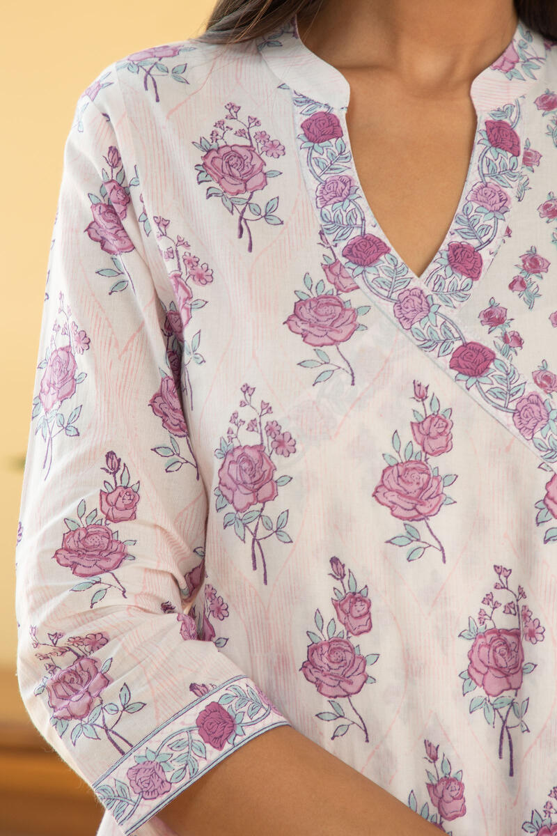 Gulbarg Nazam Kurta
