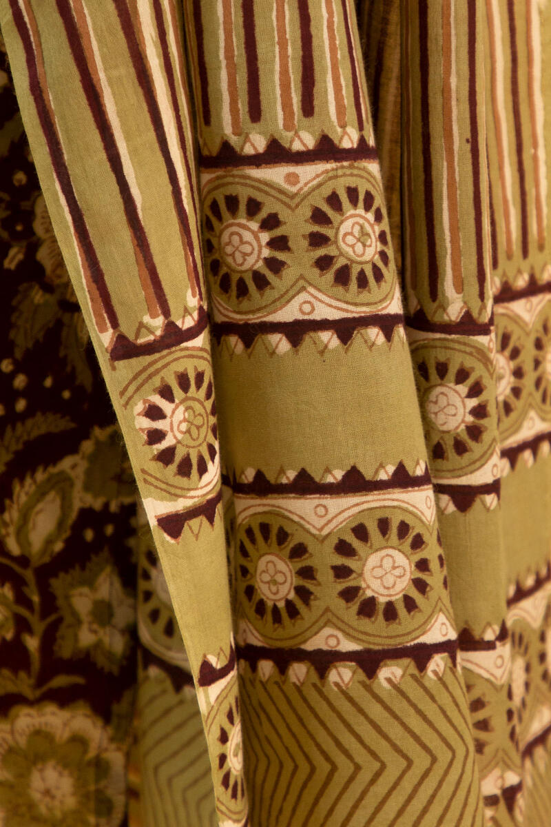Sehra Mahreen Bagru Dupatta
