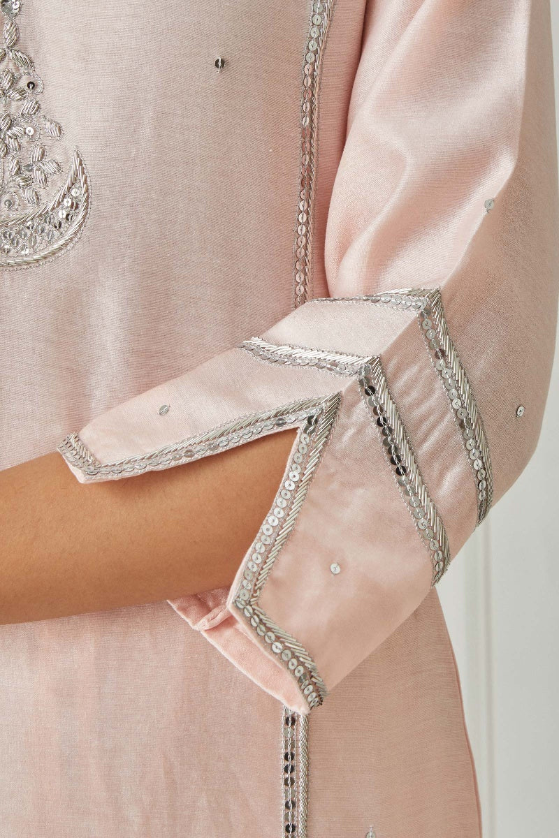 Zubeida Zohra Chanderi Kurta
