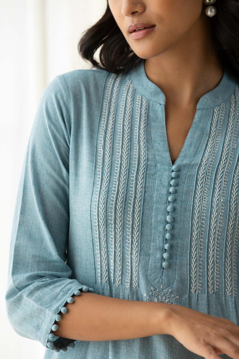 Kashida Farhat Kurta