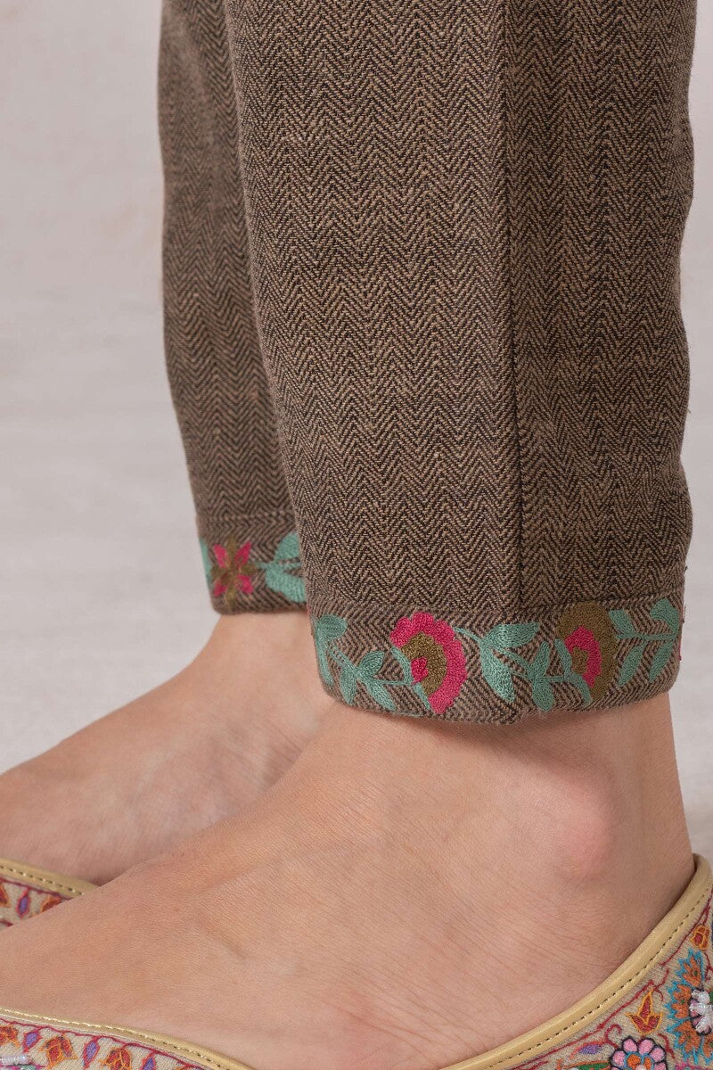 Naadirah Rasia Handloom Narrow Pants