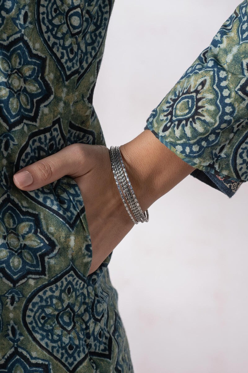 Naadirah Ayesha Reversible Jacket