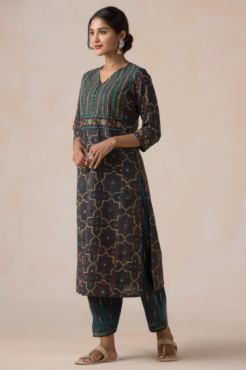 Sehra Nasrin Kurta