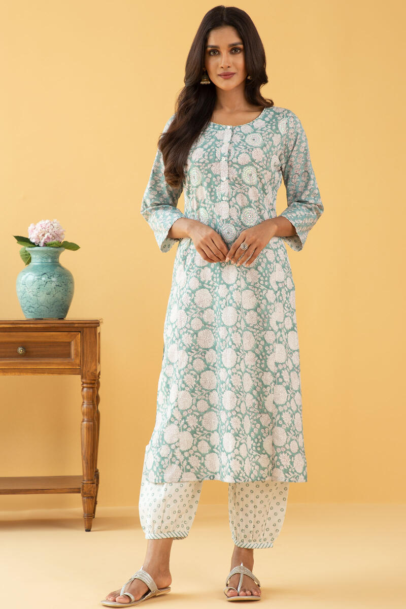 Anahita Zohra Kurta