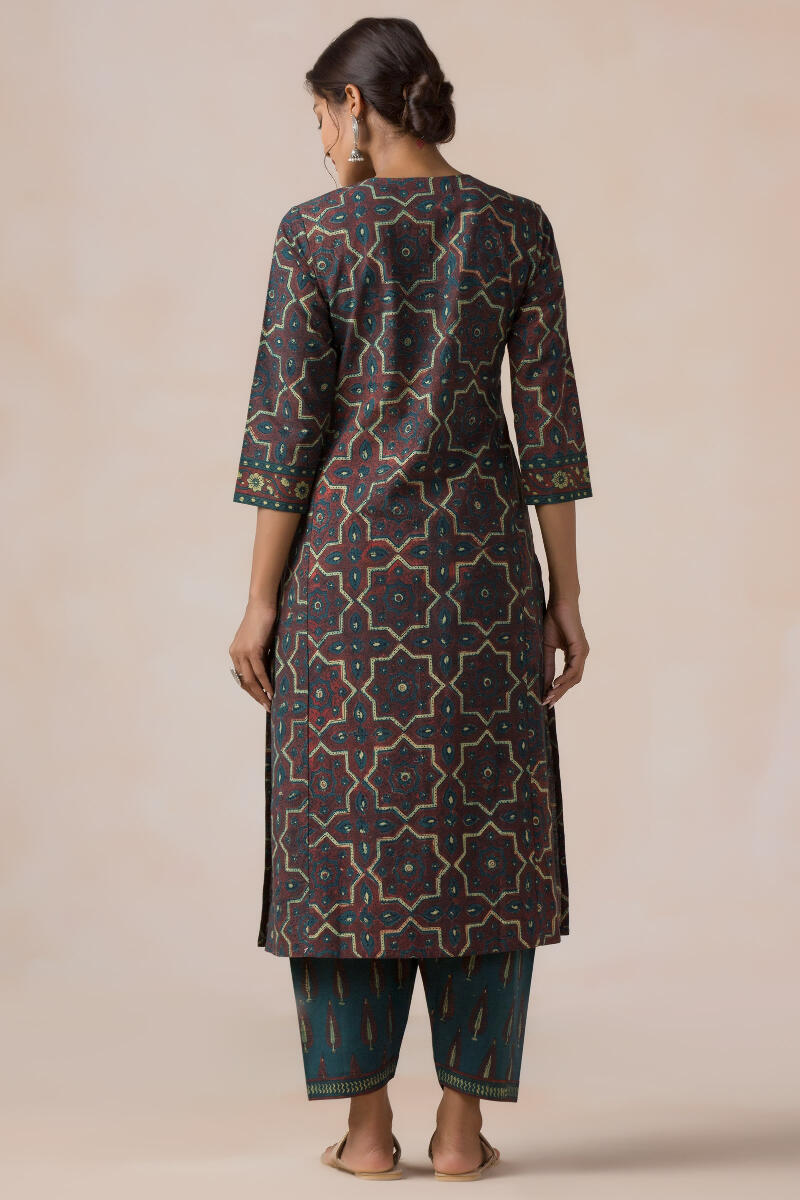 Sehra Nasrin Kurta