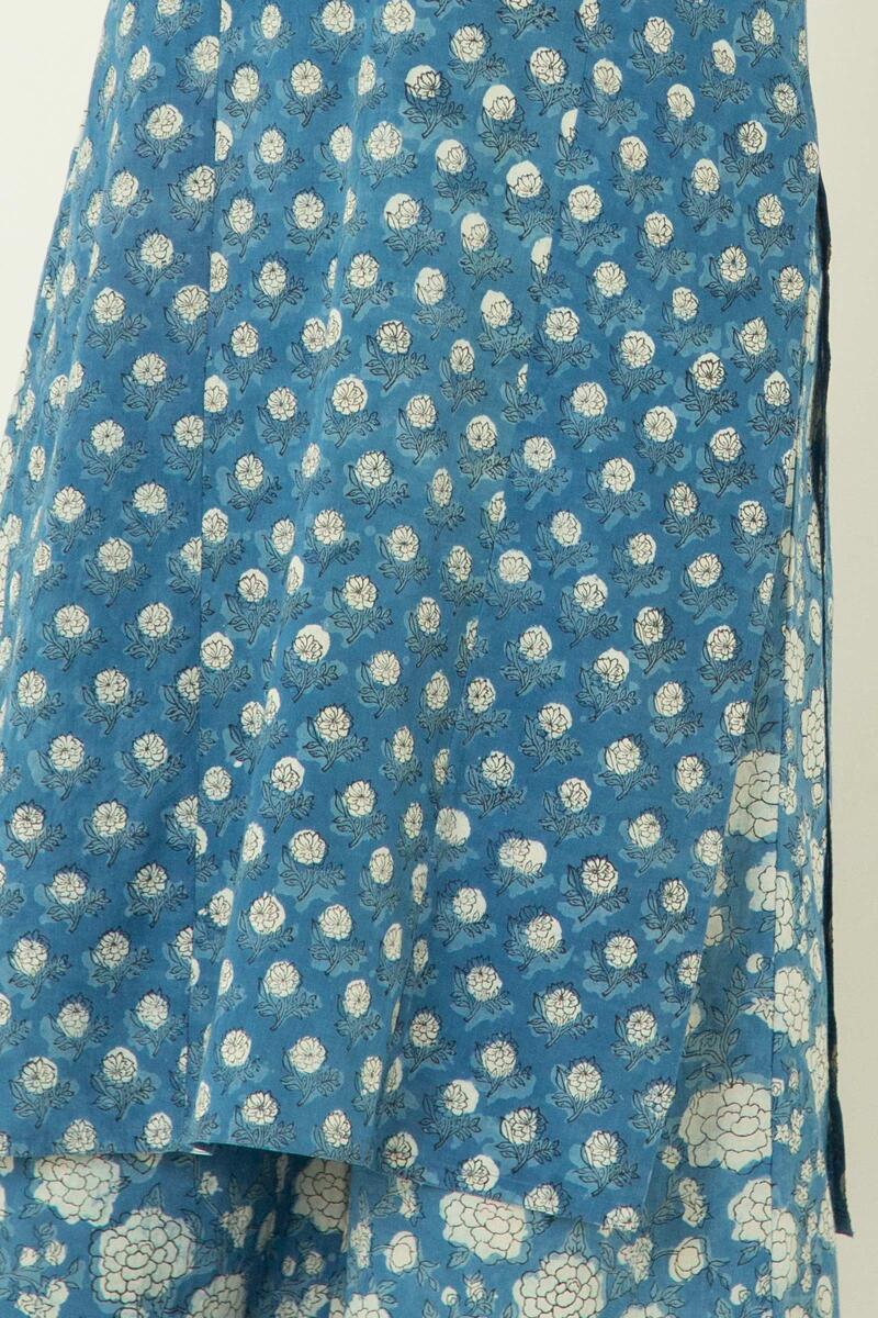 Noor Faheeza Kurta